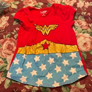 Girls wonder woman T-shirt